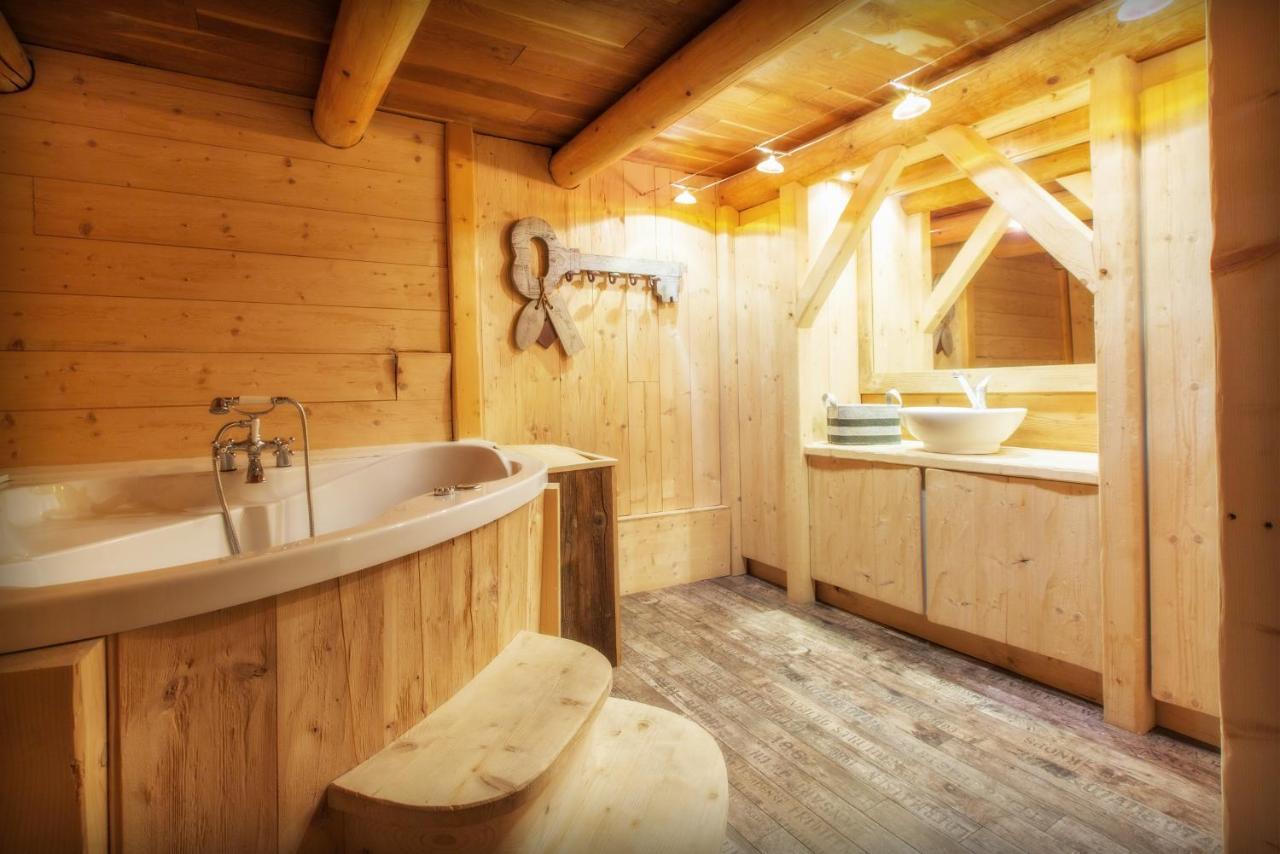 Le Cosy Lodge Departs Ski Alpe D'Huez 2 Alpes La Grave Et Col D'Ornon Detente Jacuzzi Piscine Sauna Bar Billard Le Bourg-dʼOisans Exterior foto